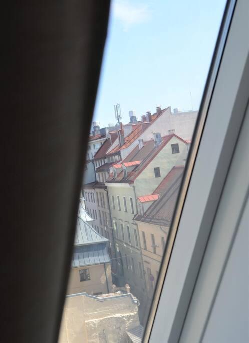 Luxury Apartment With A Balcony And View In Riga Old Town エクステリア 写真
